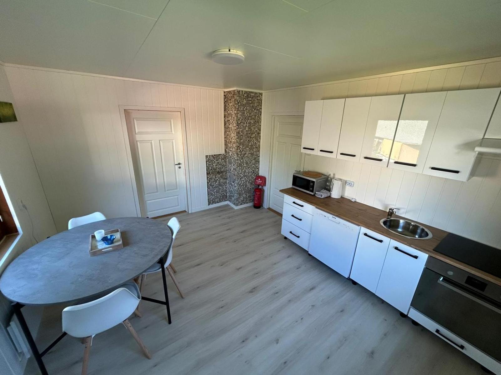 Ferrytale, Cozy, Spacious House On Senja Gryllefjord Bagian luar foto